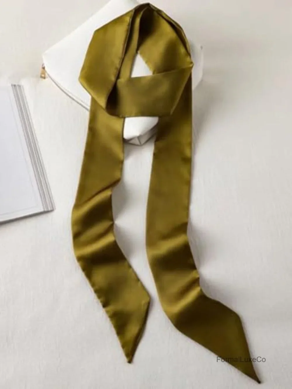 Men's Renaissance Jabot Cravat Scarf, Polyester Ascot, One Size, Formal